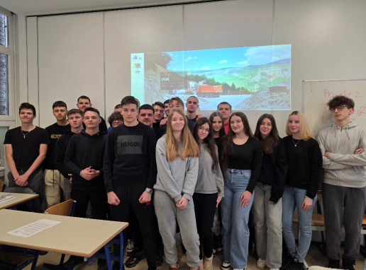 Ekipa dijakov, ki sodelujejo v Šoli kohezije, ekipa SIC Ljubljana