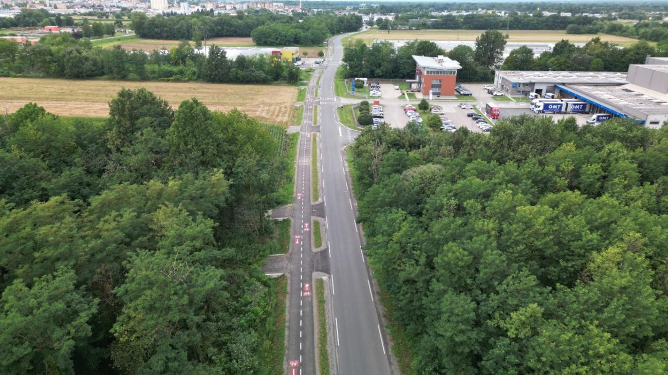Letalski pogled na del ceste